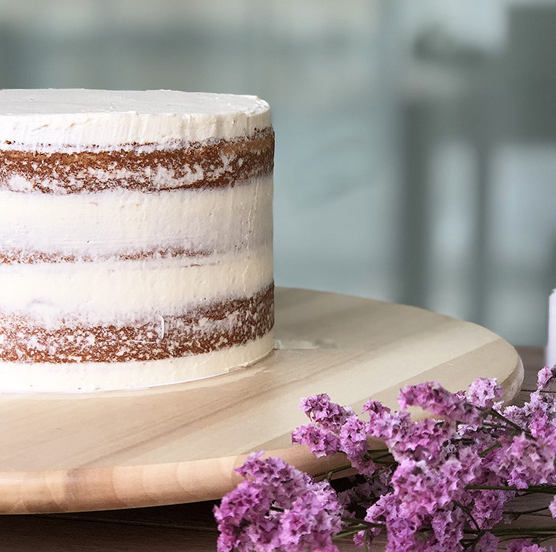 How to cover a cake with buttercream & fondant – Semi Naked Cake, Drip Cake, Motive Cake