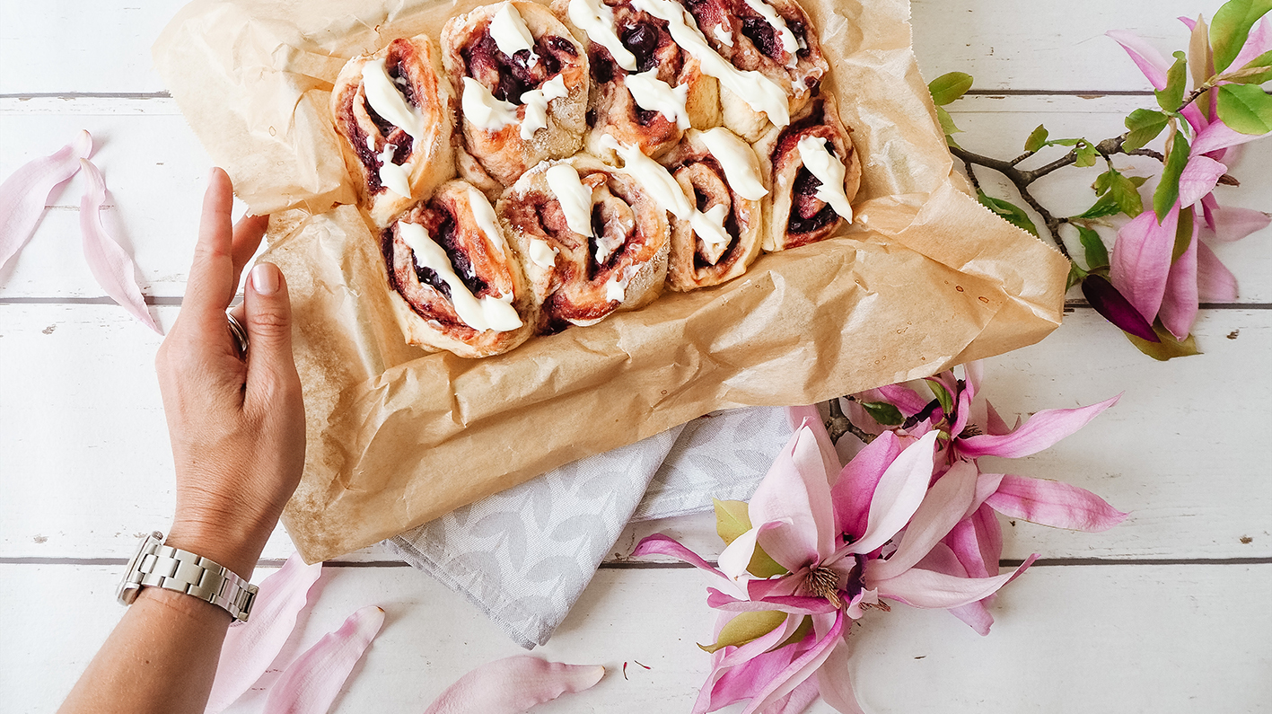 Saftige Kirsch- Zimtschnecken